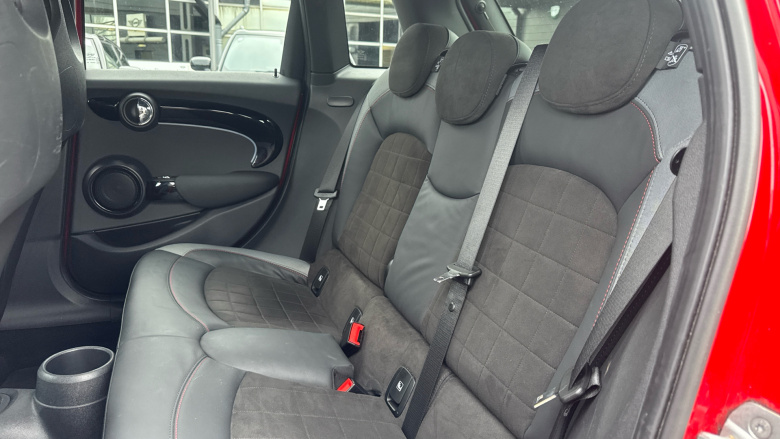 MINI Hatchback 1.5 Cooper Sport 5dr Petrol Hatchback